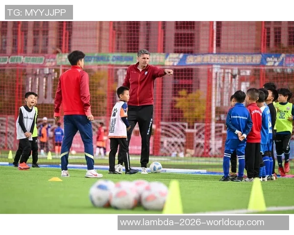 温江足球训练基地助力青少年成长与足球梦想的实现