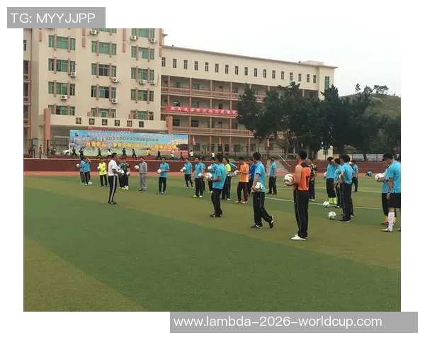 汕尾校园足球蓬勃发展助力青少年健康成长与全面素质提升