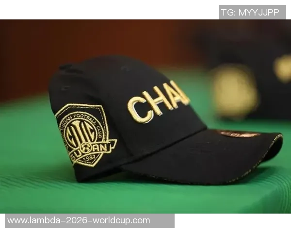 足球大师小米引领新潮流打造智能足球体验新纪元